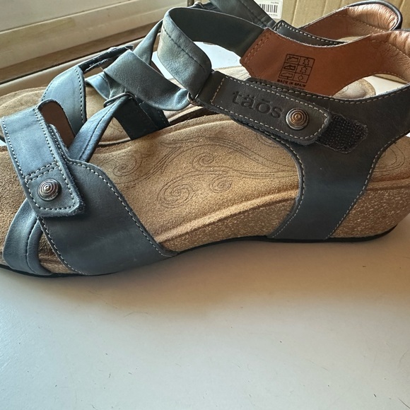 Taos Footwear Women's Navy  Sandals 11 / 42 - Picture 1 of 9